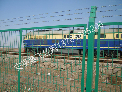 铁路护栏网-2.jpg