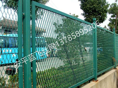 钢板网护栏-1.jpg