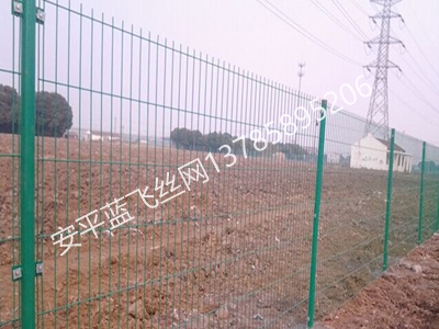 双边护栏网-6.jpg